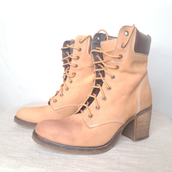 Artica Tan Lace-Up Insulated Waterproof Winter Ankle Boots - Picture 1 of 12